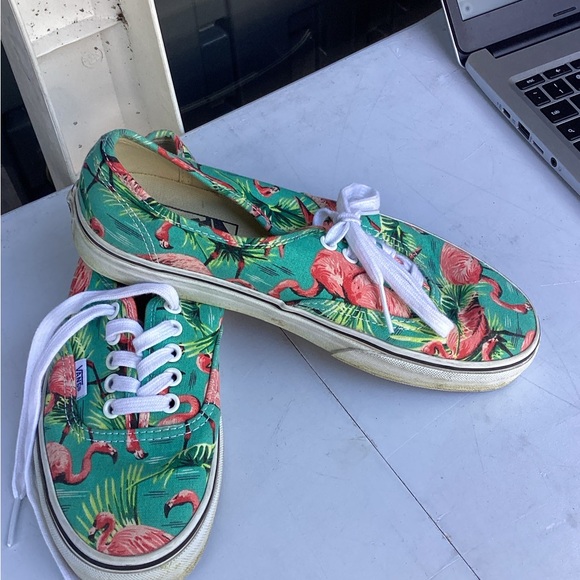 Wanted wanted wanted - Picture 2 of 8